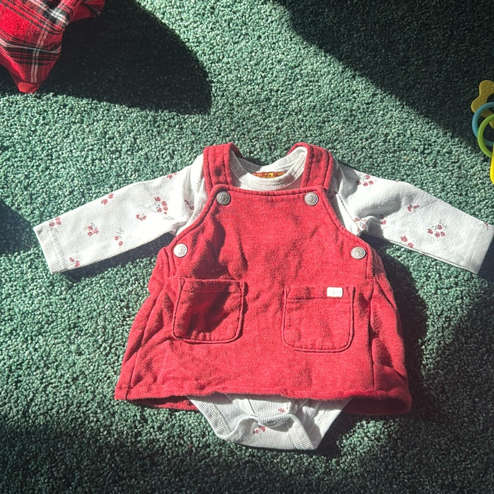 7 for all mankind 
Outfit set
0-3 months